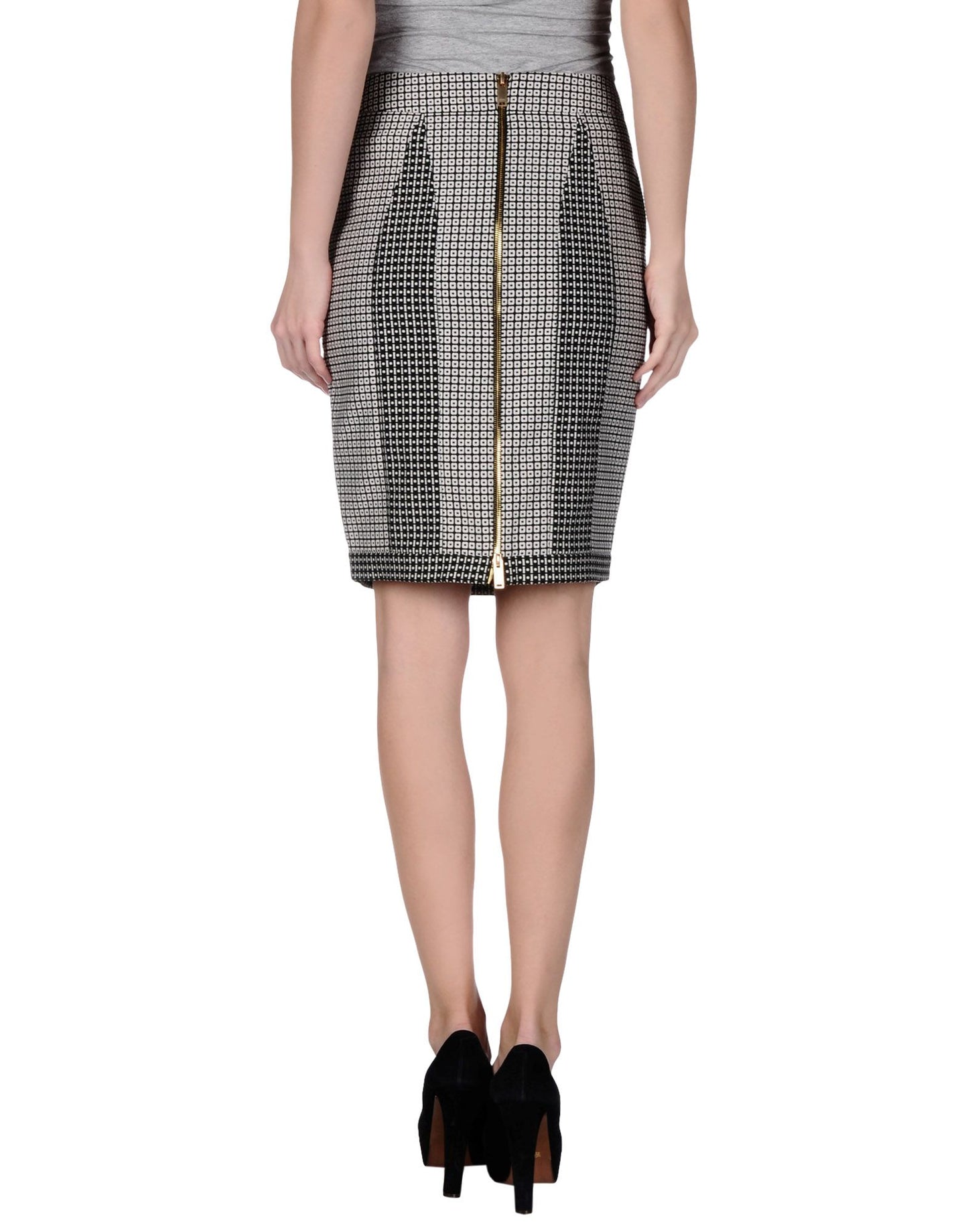 Checked knee-length skirt in black grey