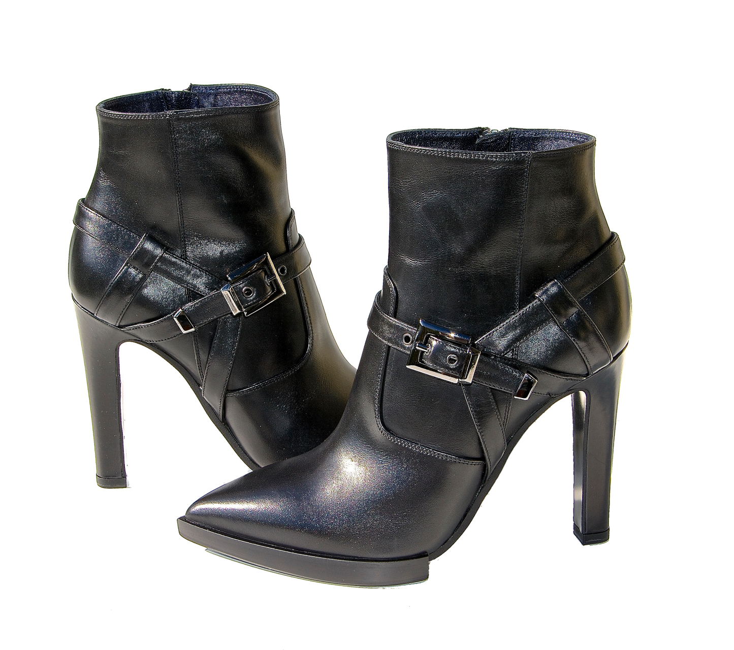 High heel ankle boots in black