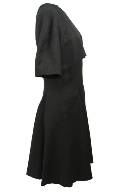 Knee-length black dress with short sleeves