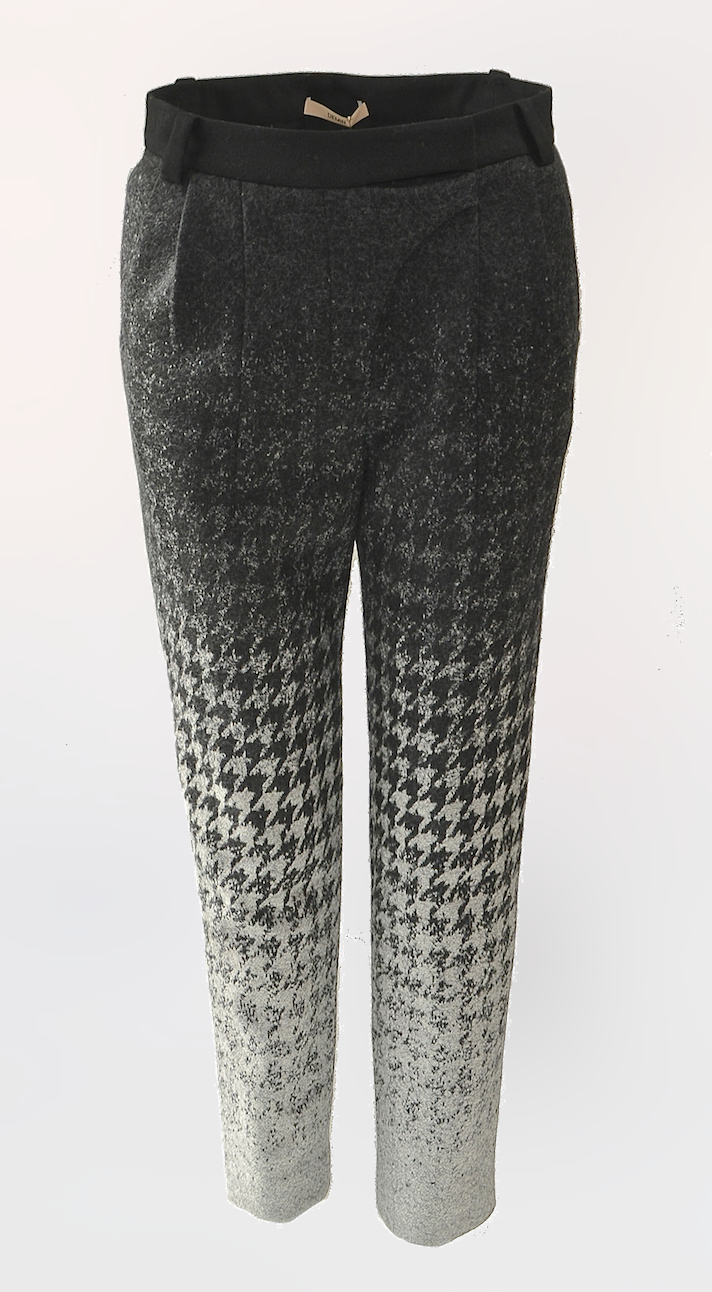 Wool winter trousers in gray tones